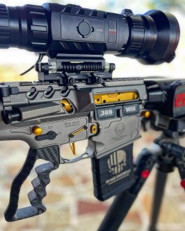 Well things just don’t ever get better than this, and @catsportfishing knows it. Here we have the ultra light weight carbon fiber 308 AR10 topped the Iray RICO RS75 1280x1024 thermal sourced from @usaoptics. Truly a dream step up #tacticalskeleton #usaoptics #irayusa #ricors75