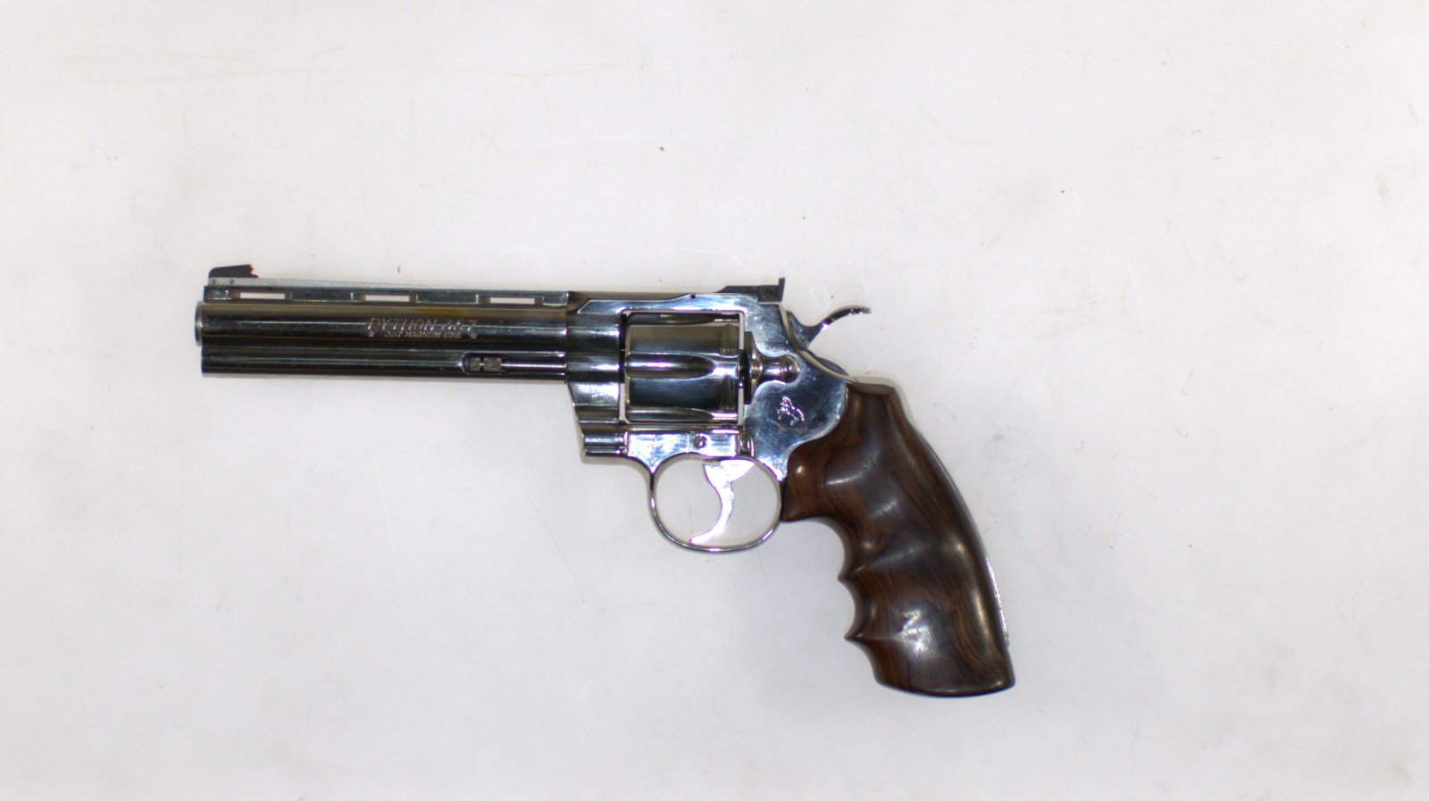 1972 Colt Python .357 Magnum – Nickel Plated, 6